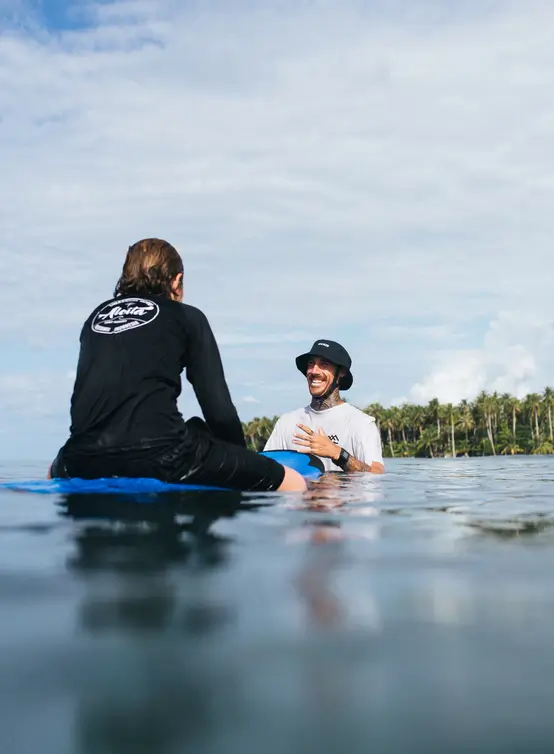 mentawai surf school - certified surf instuctors