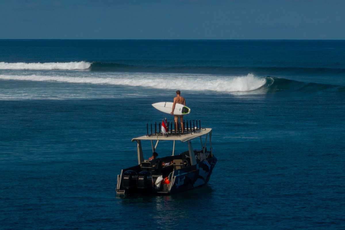 ultimate surf experience in mentawai islands resort