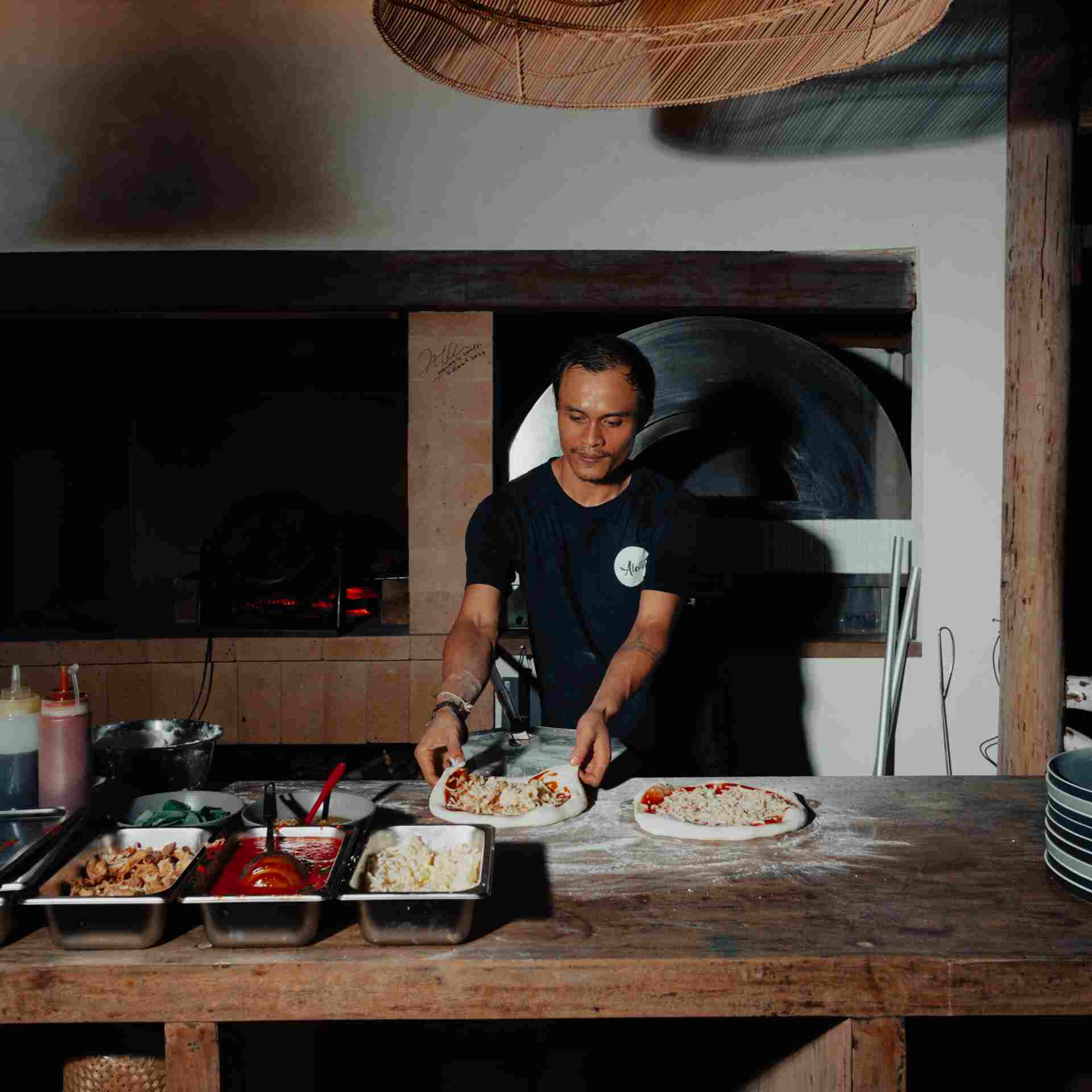 pizza making at aloita resort